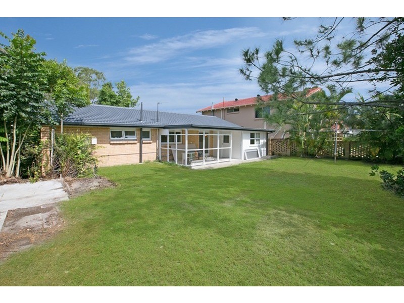 67 Shaw Street, Southport QLD 4215