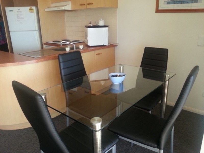 55/106 Marine Parade, Southport QLD 4215