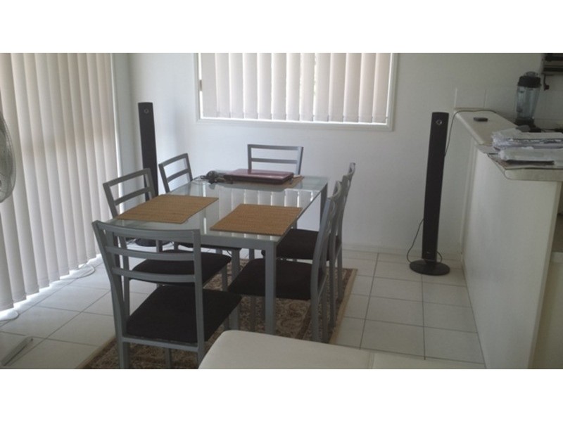 11/5 Lloyd Street, Southport QLD 4215