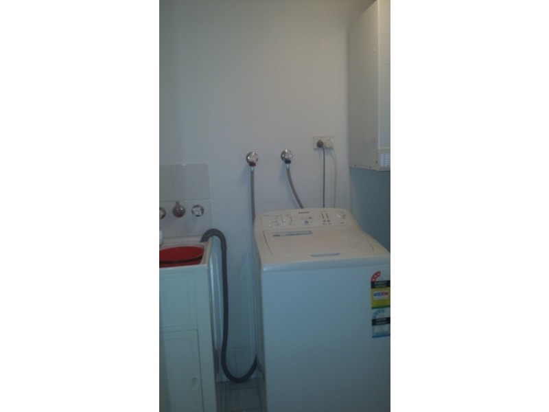 11/5 Lloyd Street, Southport QLD 4215