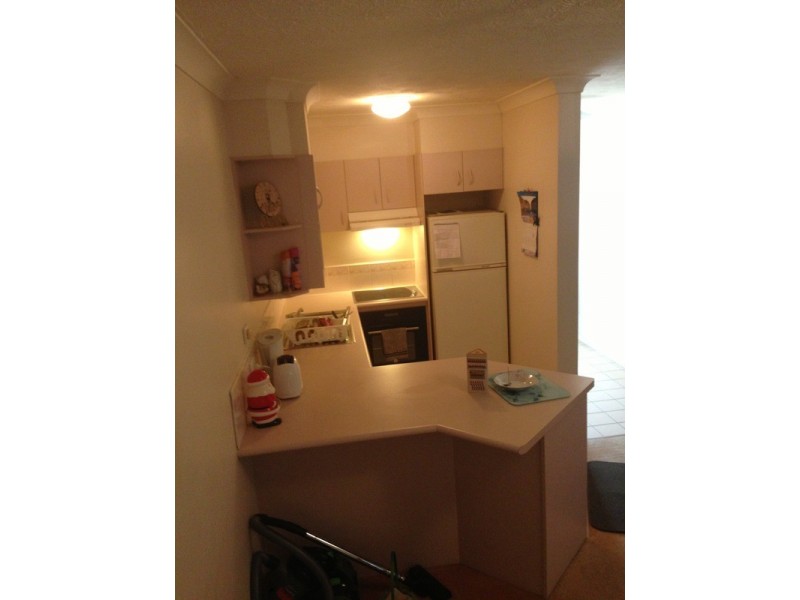 32/57 Worendo  Street, Southport QLD 4215