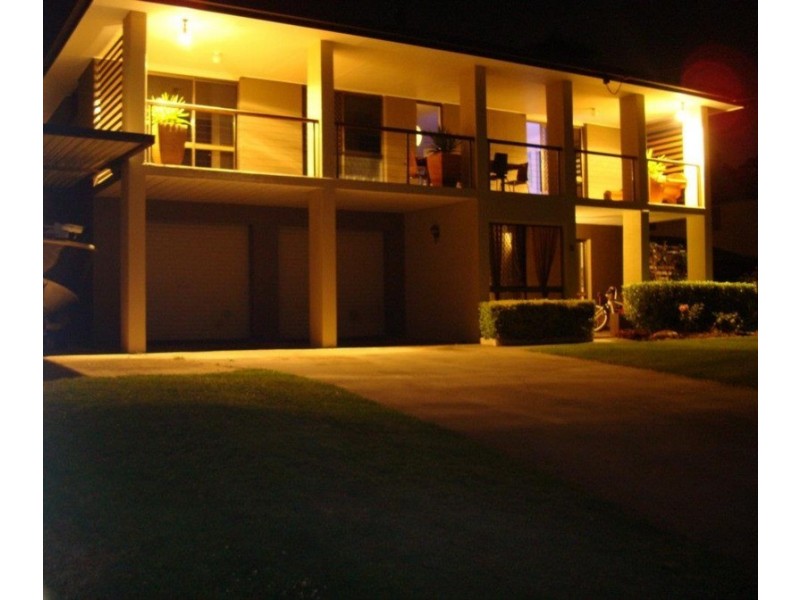 15 Buliti Street, Santa Barbara QLD 4212