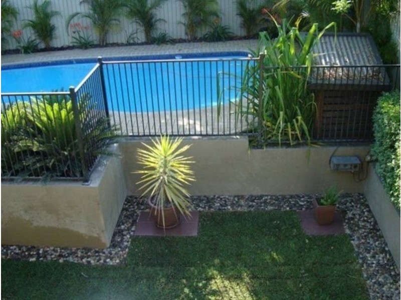 15 Buliti Street, Santa Barbara QLD 4212