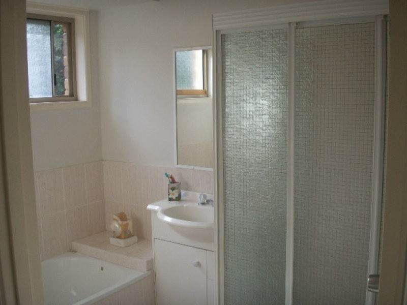 Ashmore QLD 4214