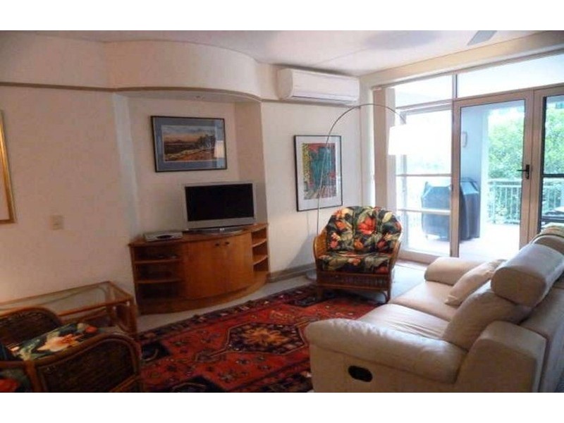 2/76 Chichester Street, Arundel QLD 4214