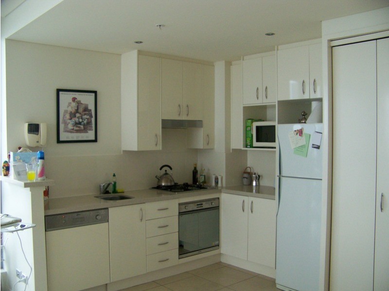 1703/1 Como Street, Southport QLD 4215