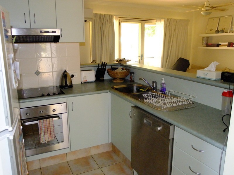 5/31 Chester  Terrace, Southport QLD 4215