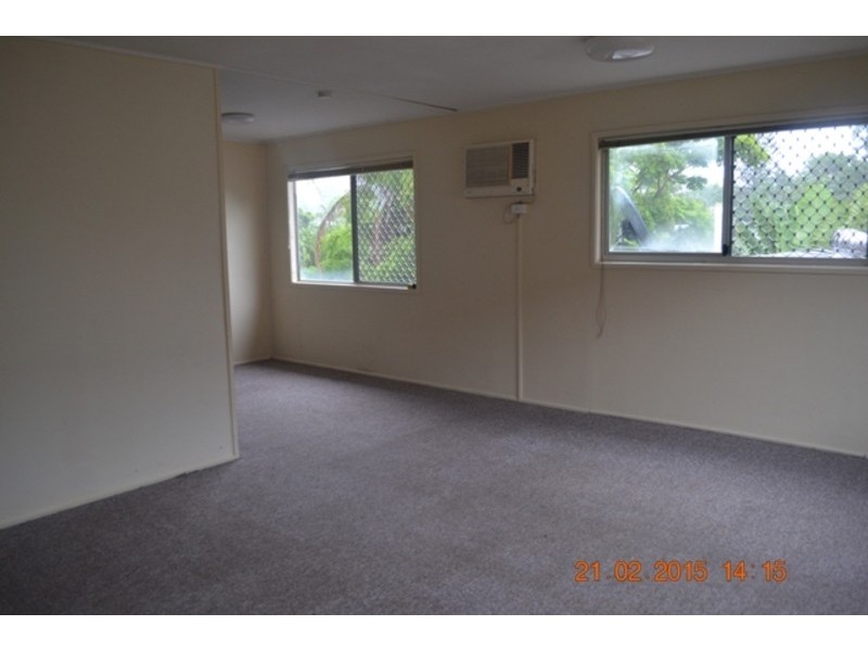 1/25 caroline Avenue, Southport QLD 4215