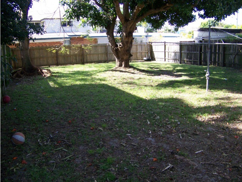 Labrador QLD 4215