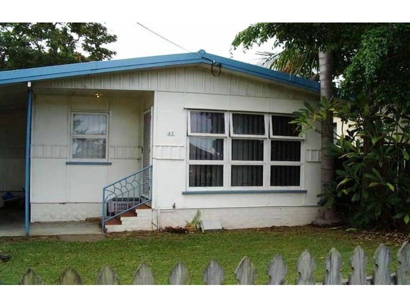 Labrador QLD 4215