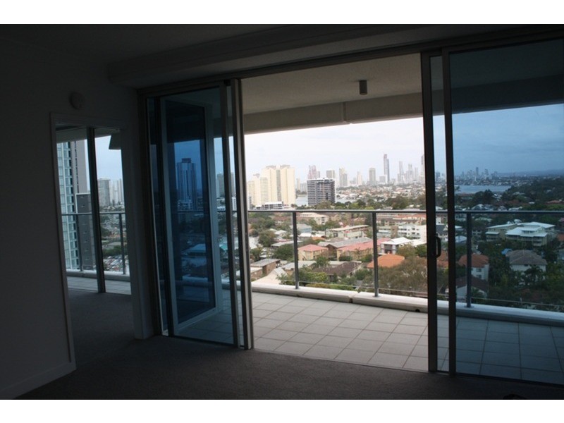 31304/9 Lawson Street, Southport QLD 4215