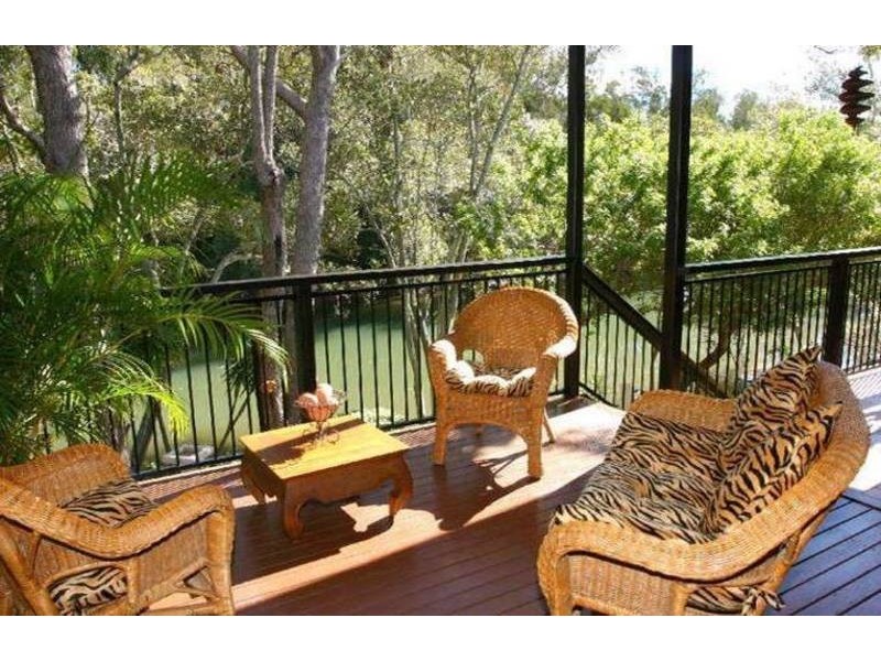 5 Surch Court, Southport QLD 4215