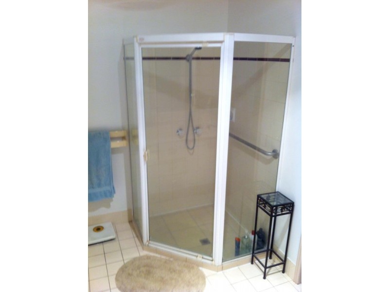 8/202 Queen Street, Southport QLD 4215