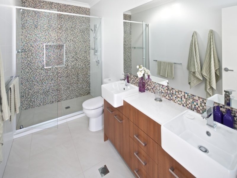 1/6 Compass Drive, Biggera Waters QLD 4216