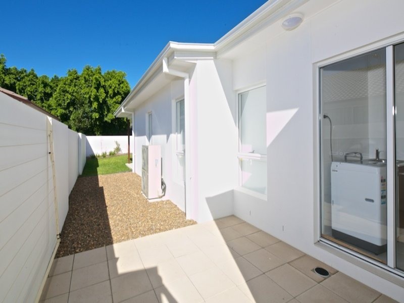 1/6 Compass Drive, Biggera Waters QLD 4216