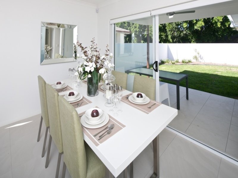 1/6 Compass Drive, Biggera Waters QLD 4216