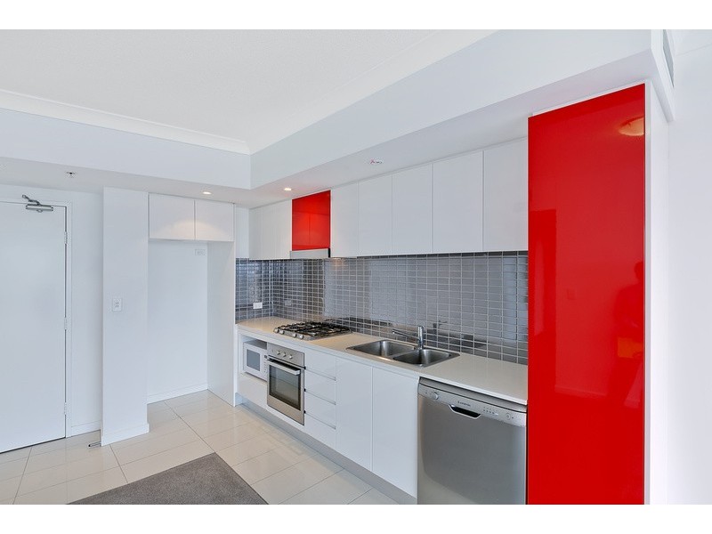 22705/5 Lawson Street, Southport QLD 4215