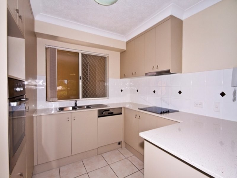 7/64-66 Queen Street, Southport QLD 4215