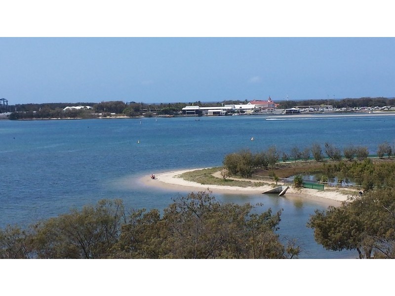 53/106 Marine Parade, Southport QLD 4215