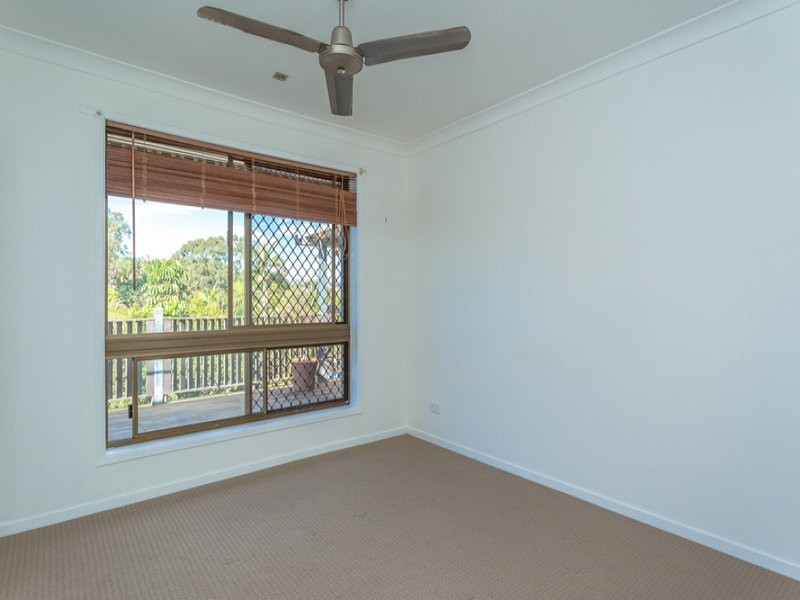 10 Milbong Terrace, Ashmore QLD 4214