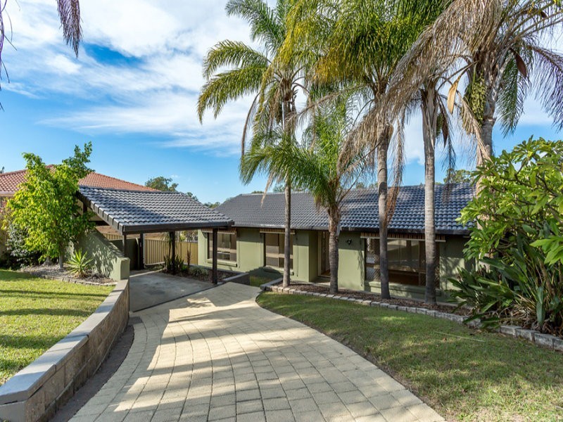 10 Milbong Terrace, Ashmore QLD 4214
