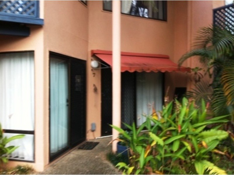 7/202 Central Street, Labrador QLD 4215