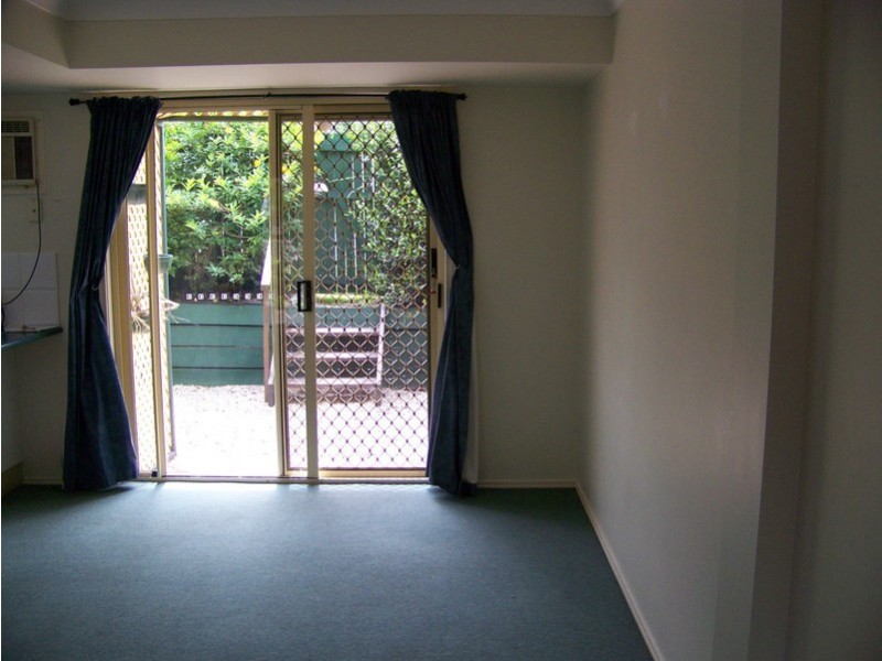 5/33-35 Ward Street, Southport QLD 4215