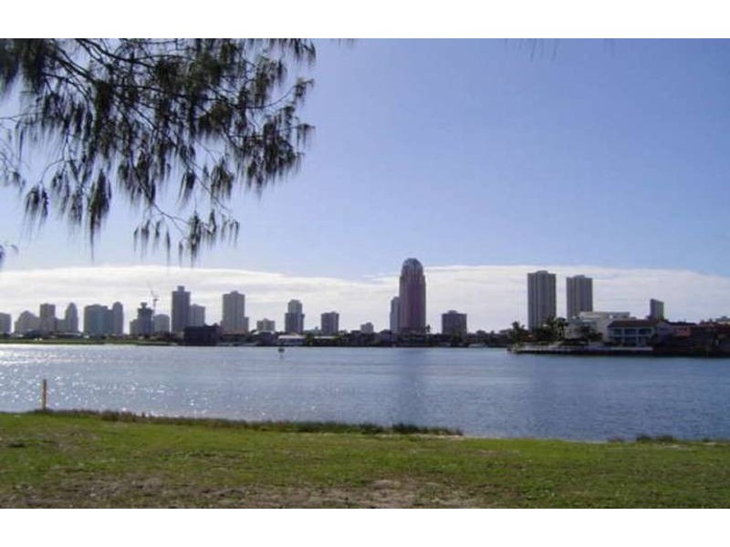 3 Skiff Street, Southport QLD 4215