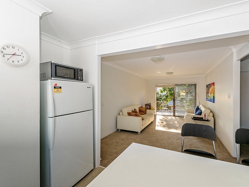 6/109 High Street, Southport QLD 4215