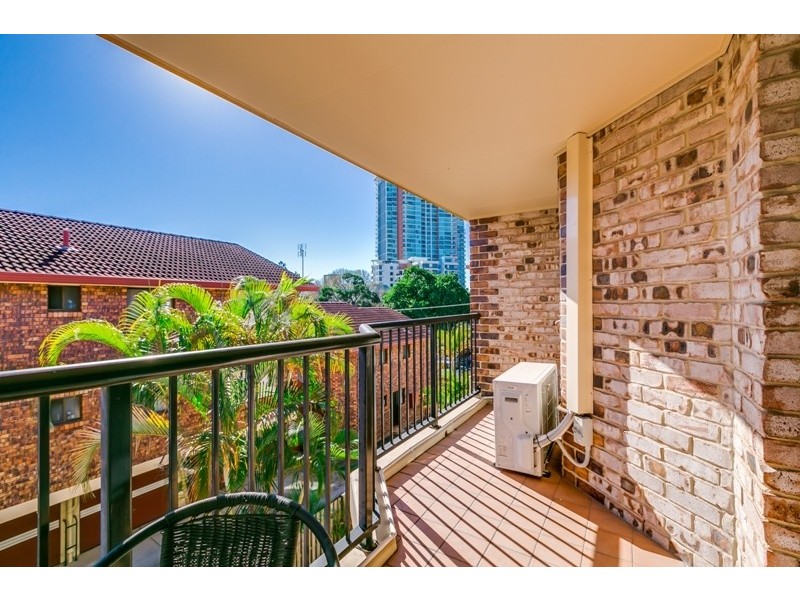 15/56 Bauer Street, Southport QLD 4215