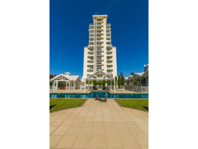 403/212 Marine Parade, Labrador QLD 4215