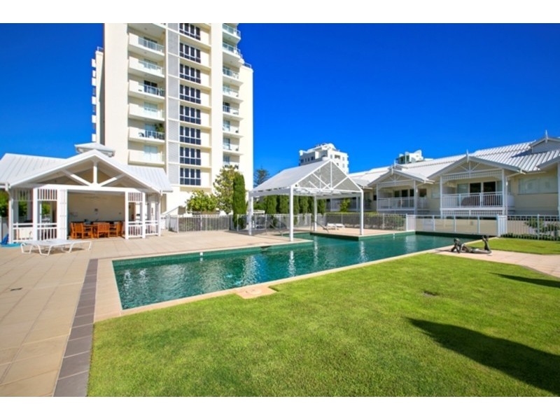 403/212 Marine Parade, Labrador QLD 4215