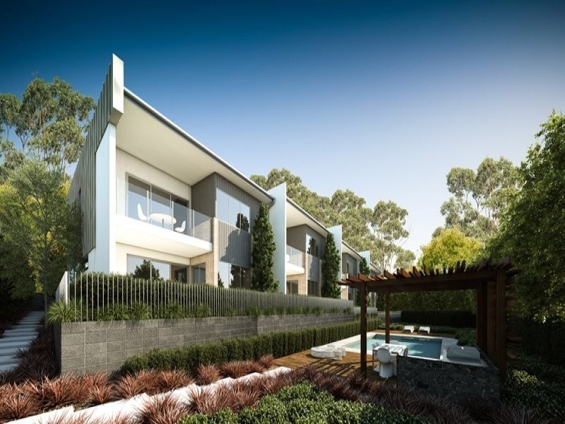 5 Egerton  Street, Southport QLD 4215