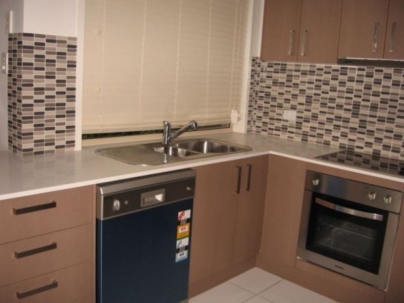 5/27 Government  Road, Labrador QLD 4215