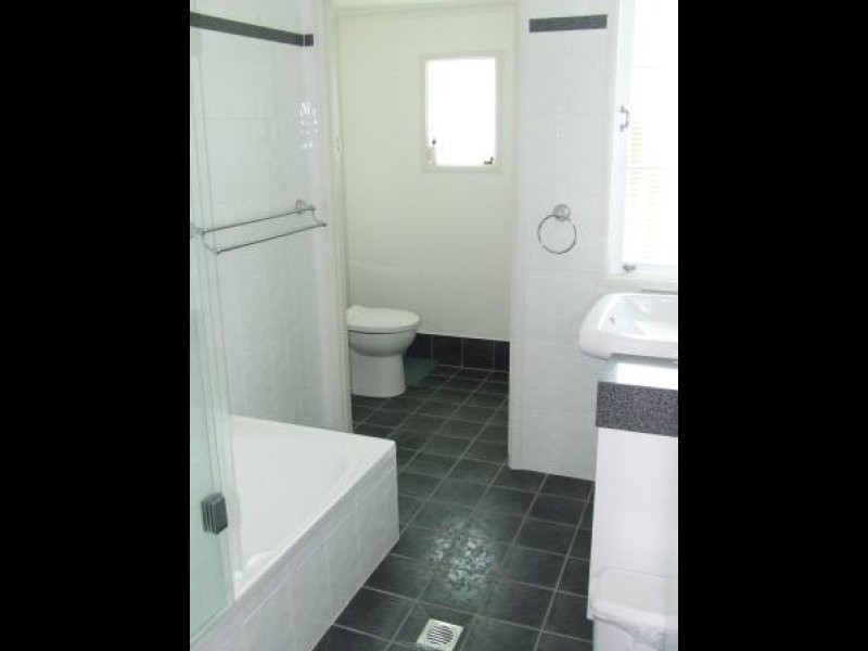 107 Johnston Street, Southport QLD 4215