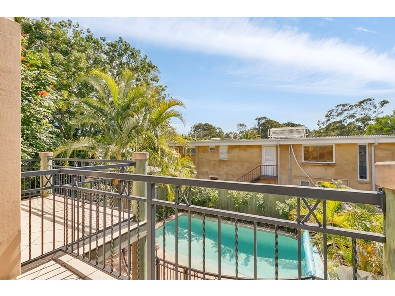 5 Yacht Street, Southport QLD 4215