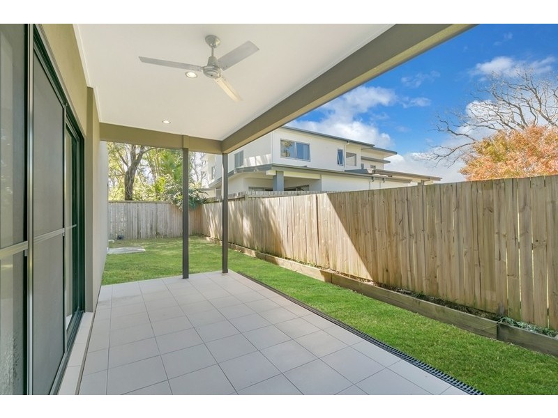 11A Bixa Street, Southport QLD 4215