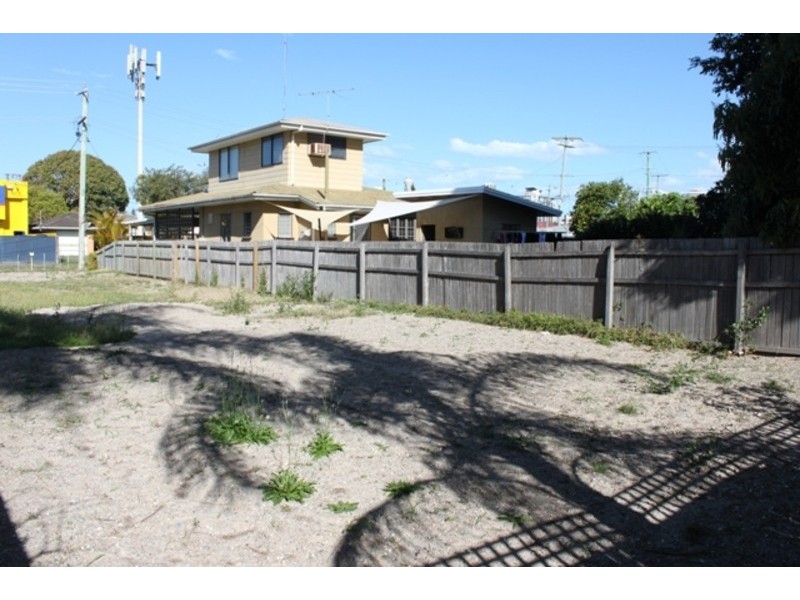 6 gilmour Lane, Southport QLD 4215