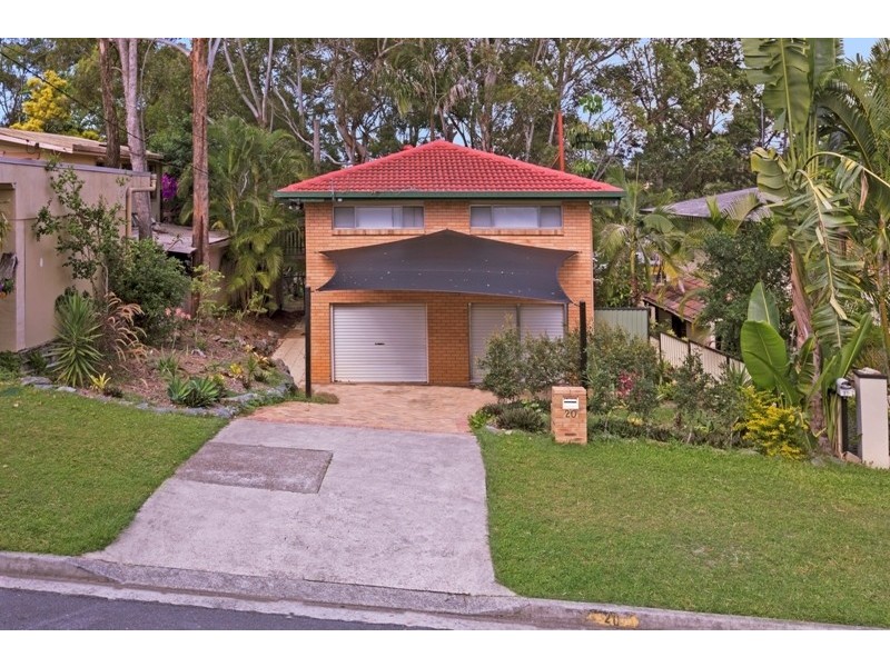 20 Golden Crescent, Southport QLD 4215