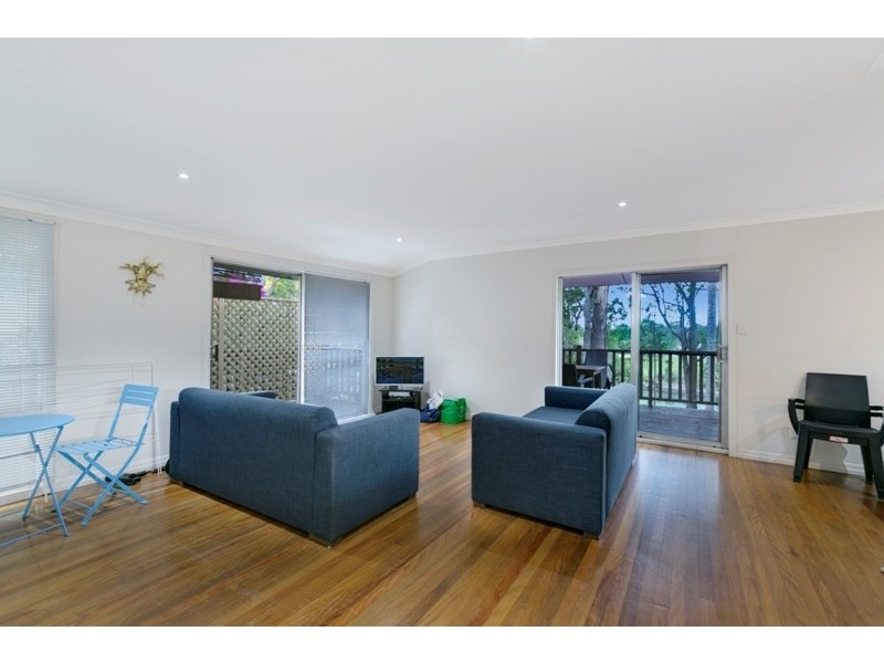 20 Golden Crescent, Southport QLD 4215