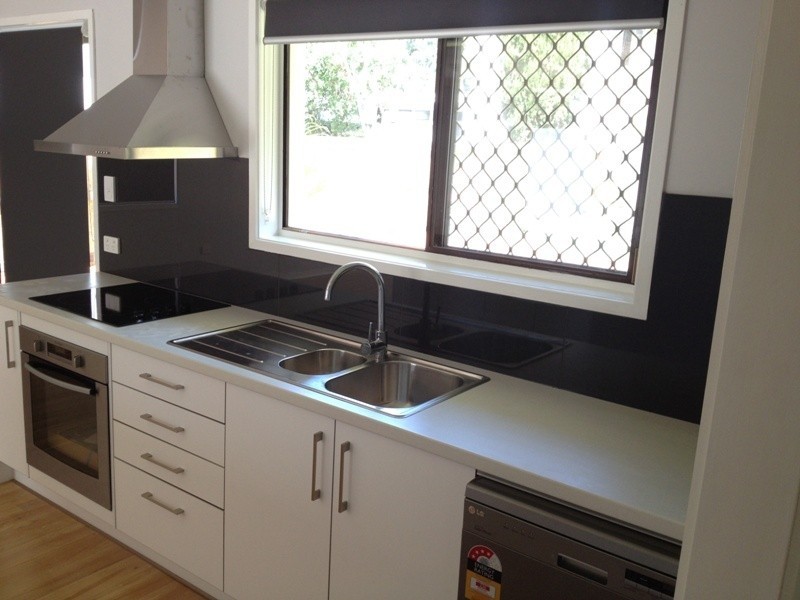 16 York Street, Southport QLD 4215