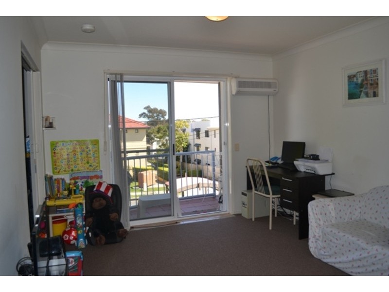 31/16 Lloyd Street, Southport QLD 4215