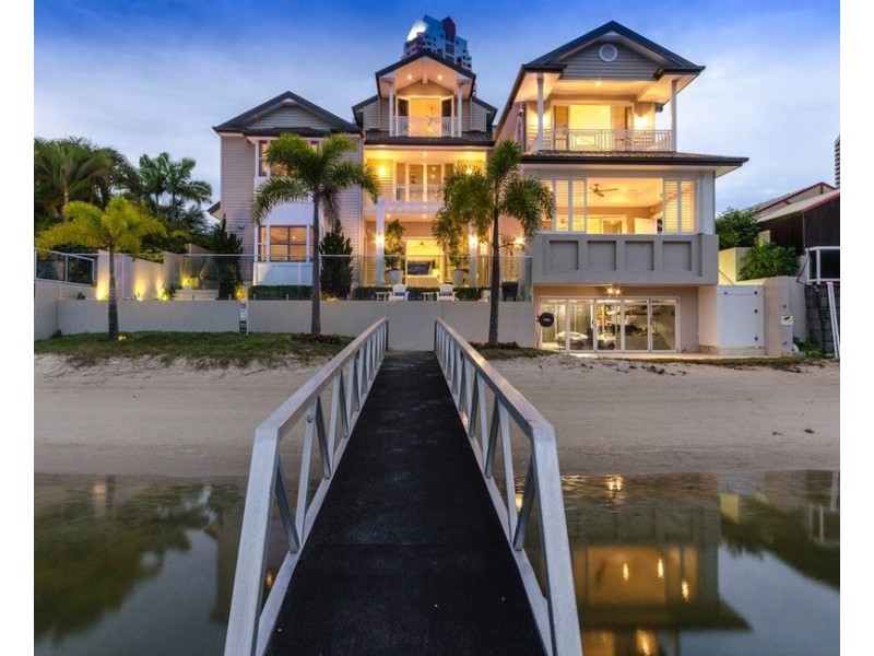 20 Neptune Court, Paradise Waters QLD 4217