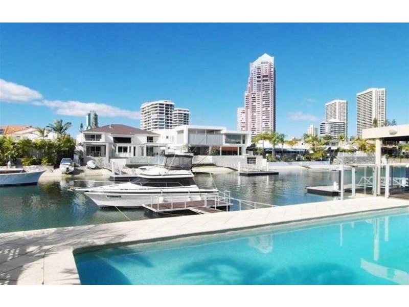 21 Buccaneer  Court, Paradise Waters QLD 4217