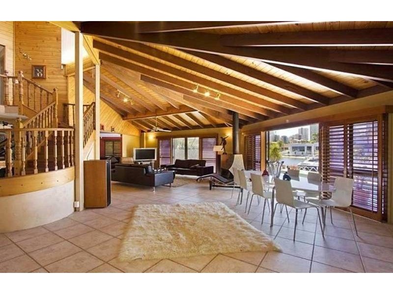 21 Buccaneer  Court, Paradise Waters QLD 4217