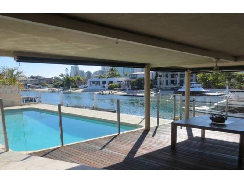 21 Buccaneer  Court, Paradise Waters QLD 4217