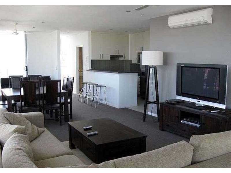 2401/4 Como Crescent, Southport QLD 4215