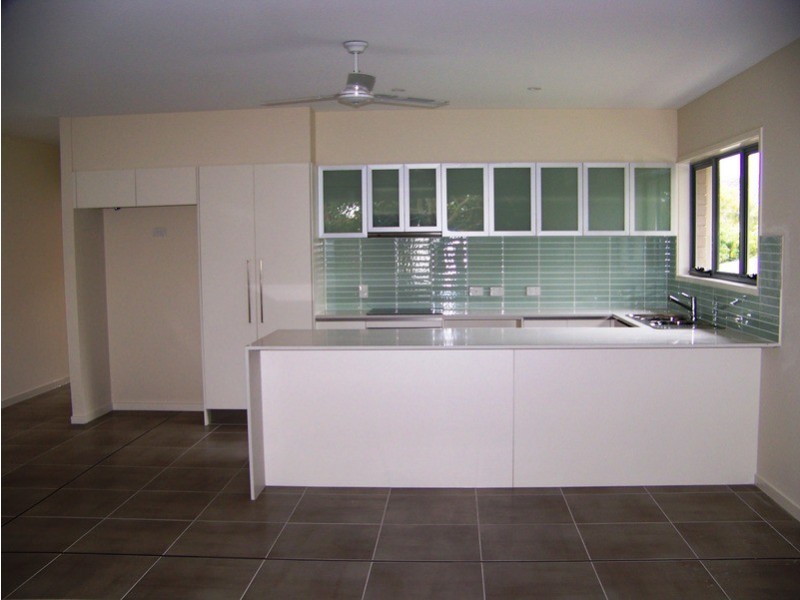 3/39 Gordon Street, Labrador QLD 4215