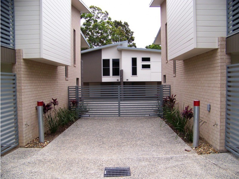 3/39 Gordon Street, Labrador QLD 4215