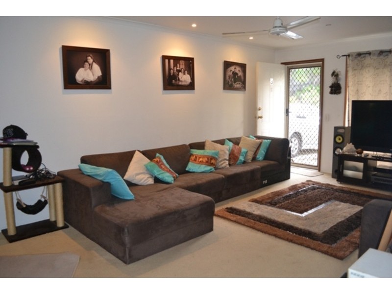 3/8 Village Way, Oxenford QLD 4210